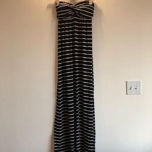 Kenneth Cole Reaction Strapless Maxi Dress